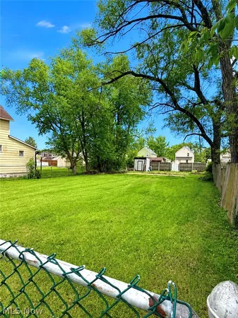 $12,000 | 1624 East 33rd Street, Lorain, OH 44055