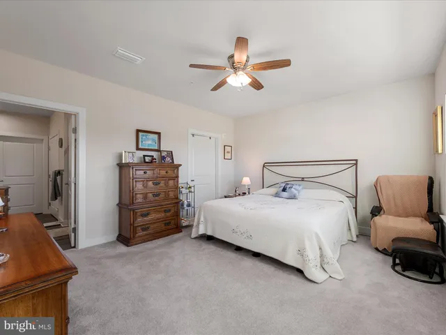 $395,000 | 151 McCormick Circle, Unit 201, Winchester, VA 22602