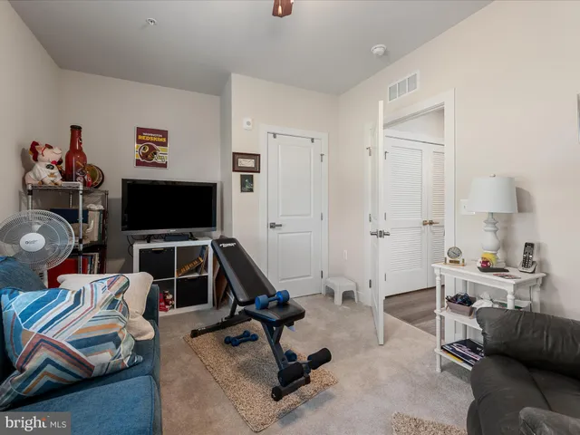 $395,000 | 151 McCormick Circle, Unit 201, Winchester, VA 22602