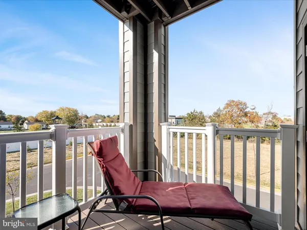 $379,999 | 151 McCormick Circle, Unit 201, Winchester, VA 22602