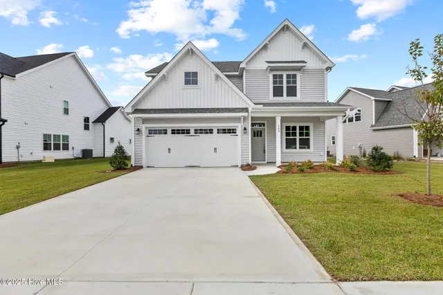 $537,400 | 105 Lennox Lane, Hampstead, NC 28443