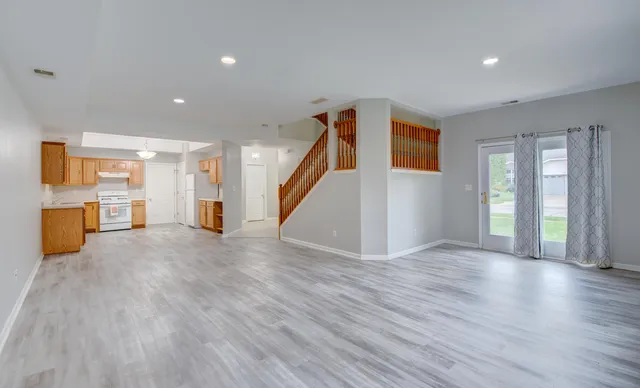 $259,900 | 1239 Fox Hollow Drive, Chesterton, IN 46304