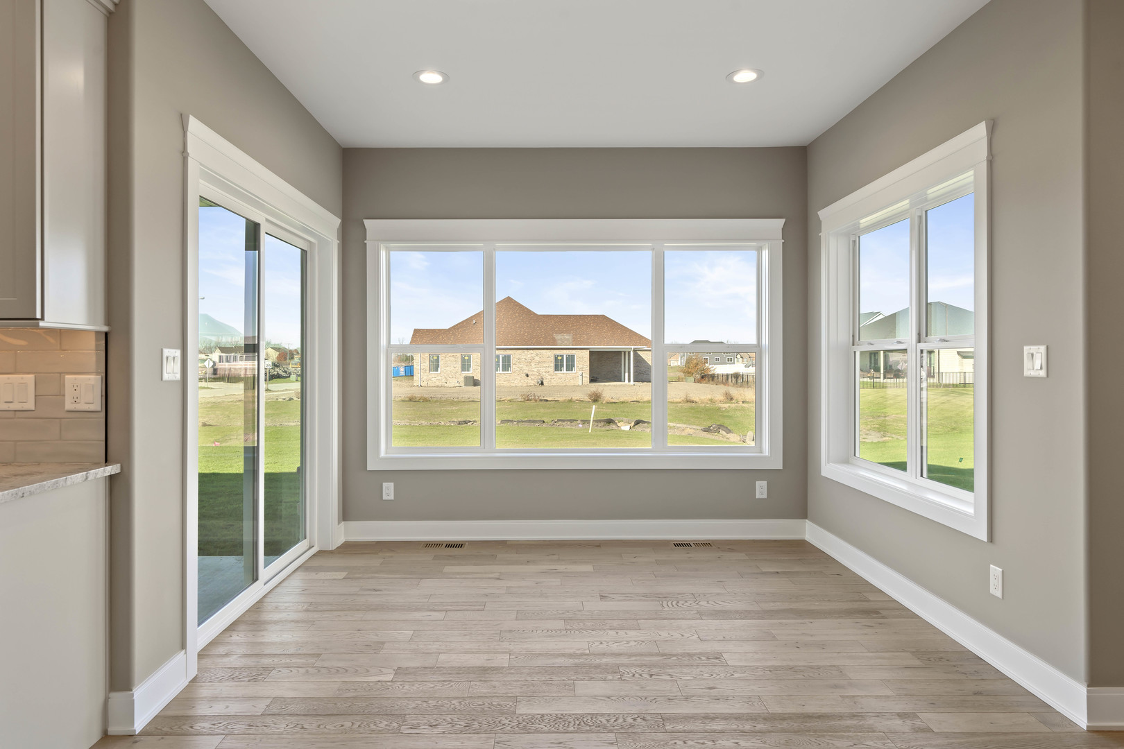 443 Megan Way Munster, IN 46321 - Photo 17 of 53