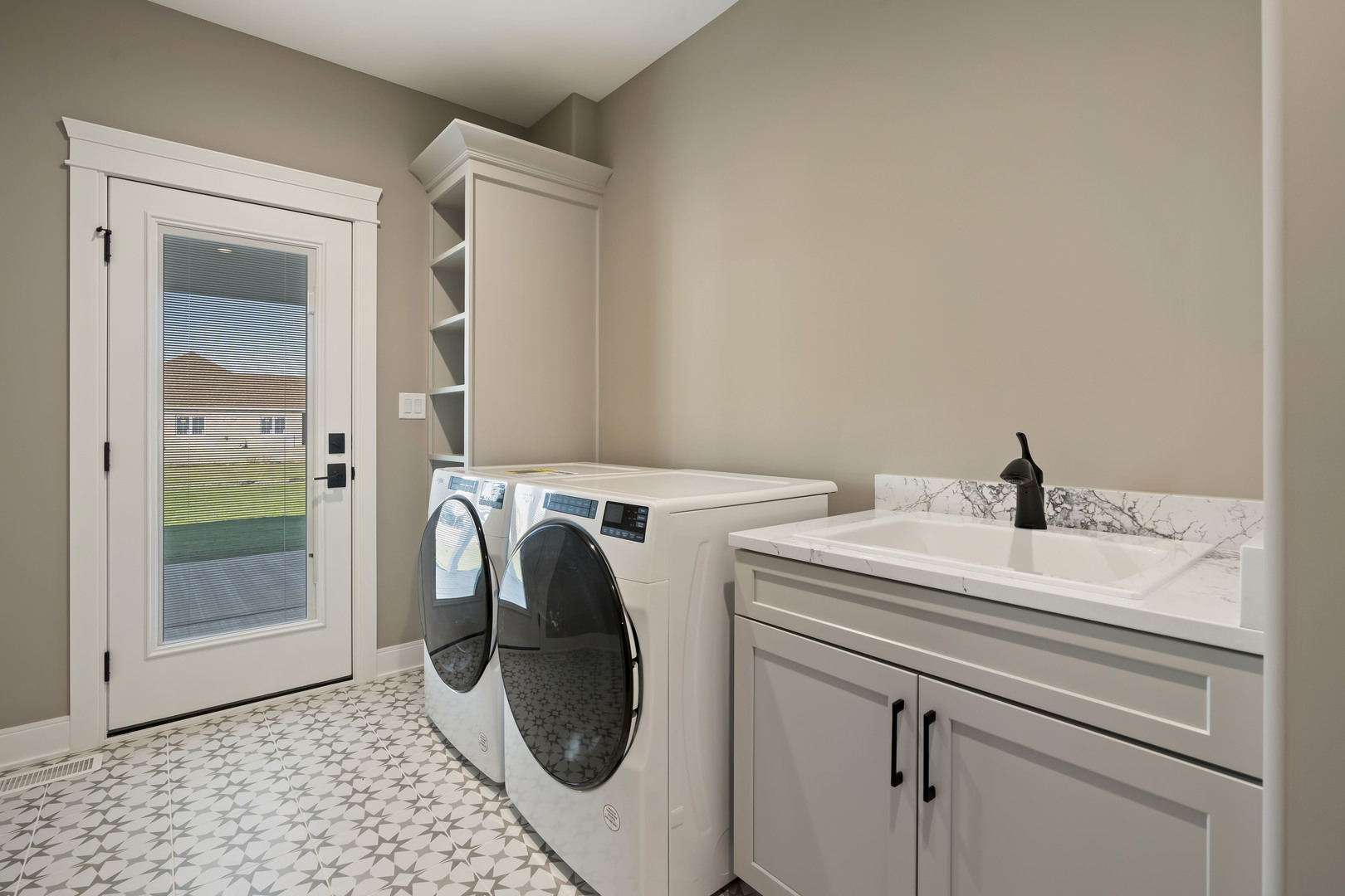 443 Megan Way Munster, IN 46321 - Photo 22 of 53