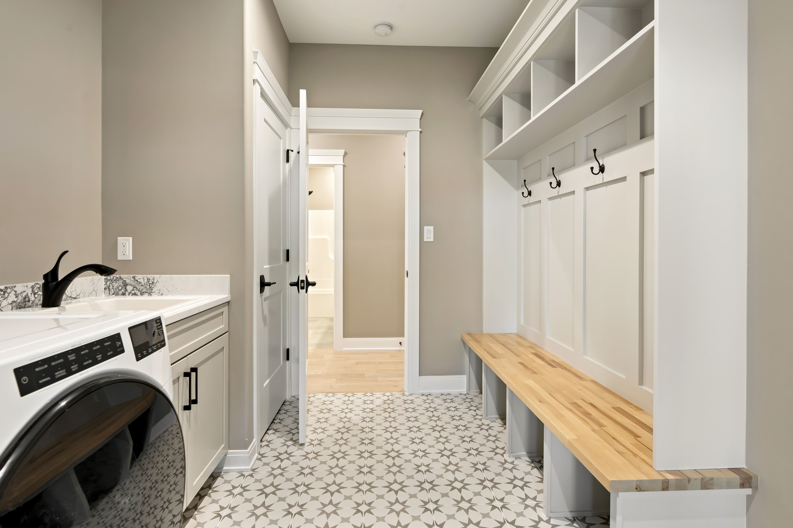 443 Megan Way Munster, IN 46321 - Photo 23 of 53