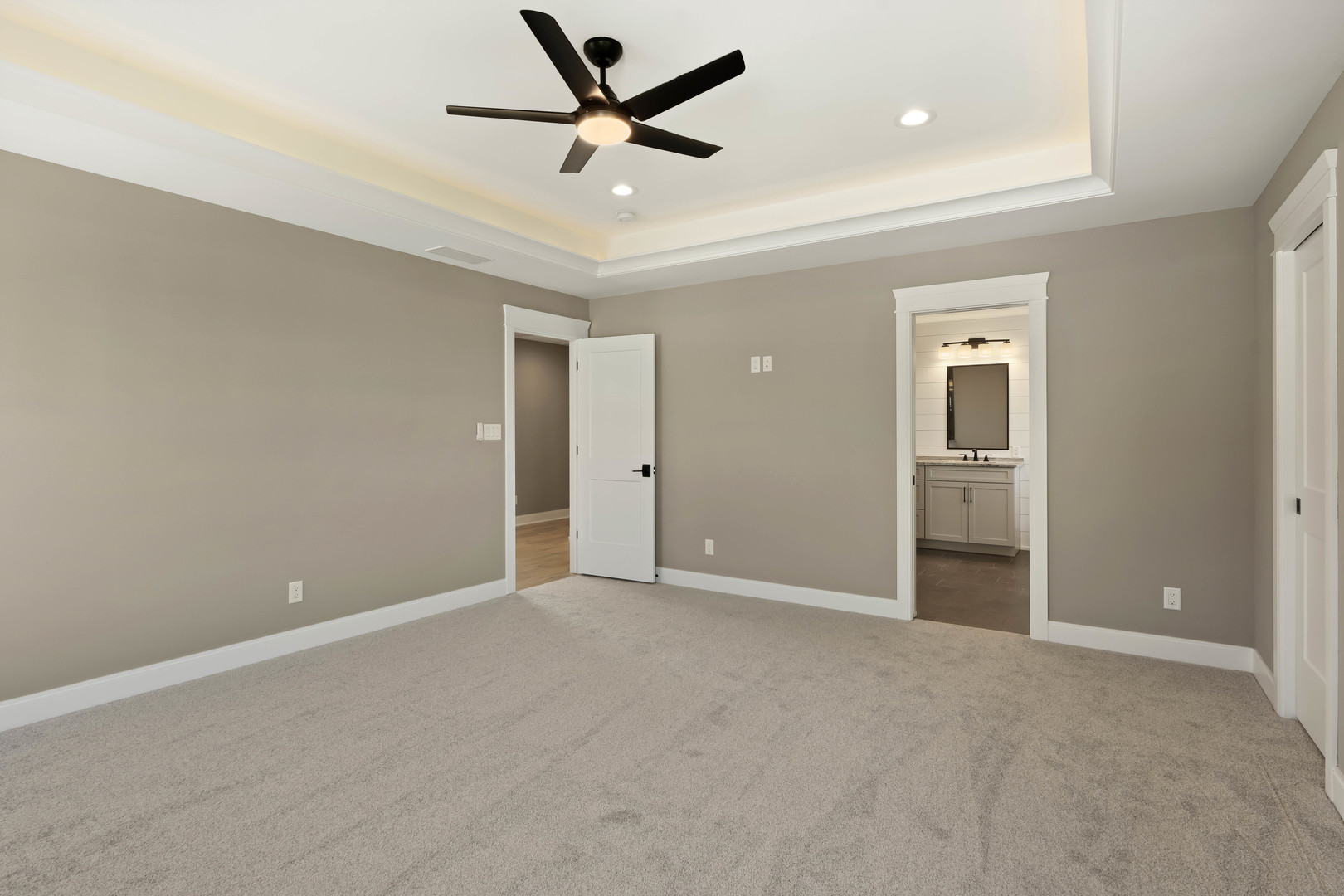 443 Megan Way Munster, IN 46321 - Photo 29 of 53