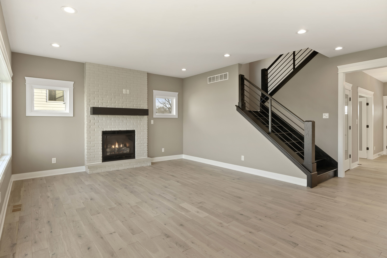 443 Megan Way Munster, IN 46321 - Photo 10 of 53