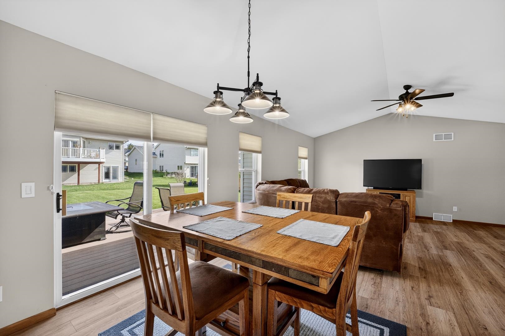 3152 West Main Street Sun Prairie, WI 53590 - Photo 13 of 57
