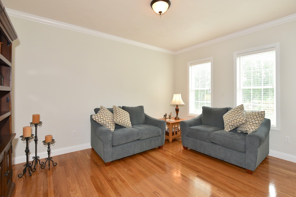 13 Exeter Road Hudson, MA 01749 - Photo 3 of 30 Gallery Image 3