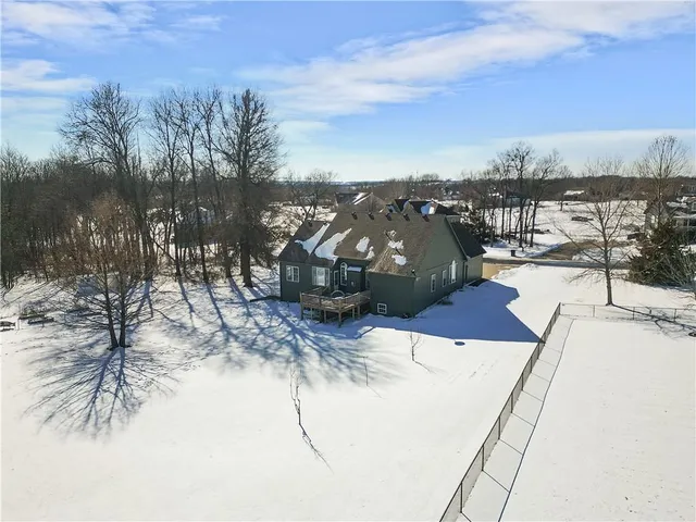 $433,000 | 608 Mulberry Street, Pleasant Hill, MO 64080