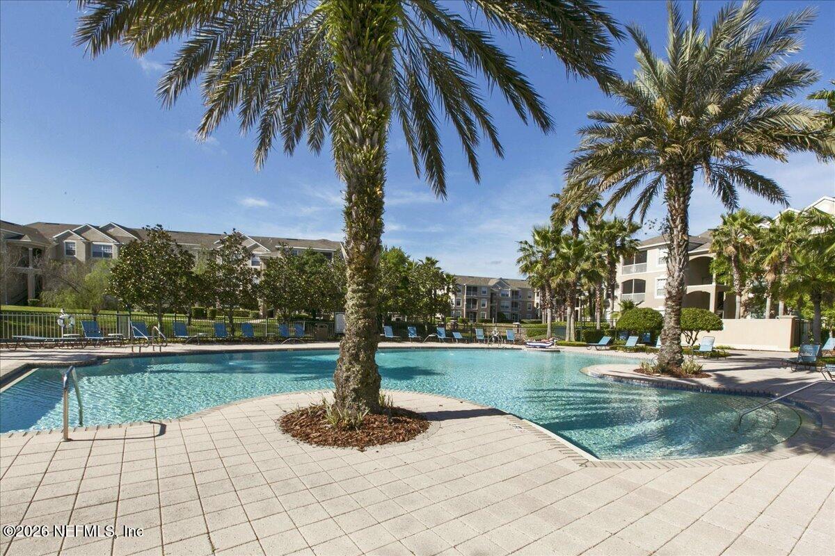 7990 Baymeadows Road East, Unit 422 Jacksonville, FL 32256 - Photo 15 of 17 15-Community Pool