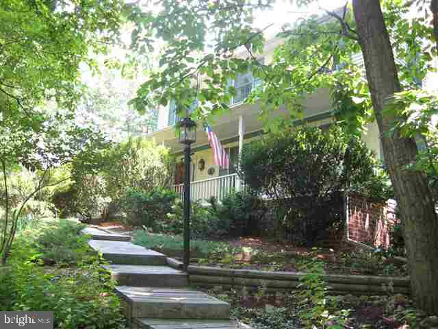 1233 Kuhn Road Boiling Springs, PA 17007 - Photo 1 of 12 Gallery Image 1