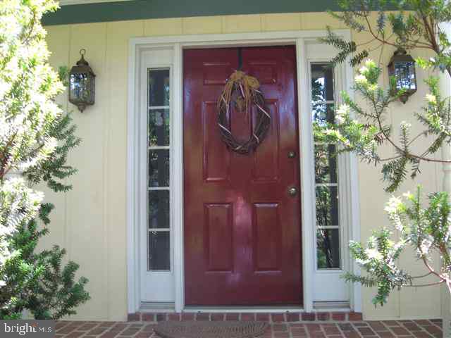 1233 Kuhn Road Boiling Springs, PA 17007 - Photo 2 of 12 Gallery Image 2