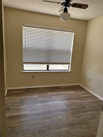 $2,100 | 5931 Limmer Loop, Hutto, TX 78634