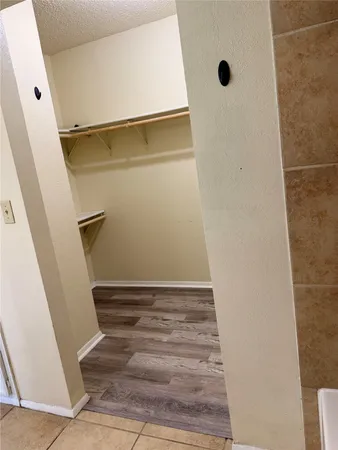 $2,100 | 5931 Limmer Loop, Hutto, TX 78634