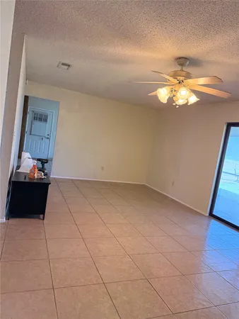 $2,100 | 5931 Limmer Loop, Hutto, TX 78634