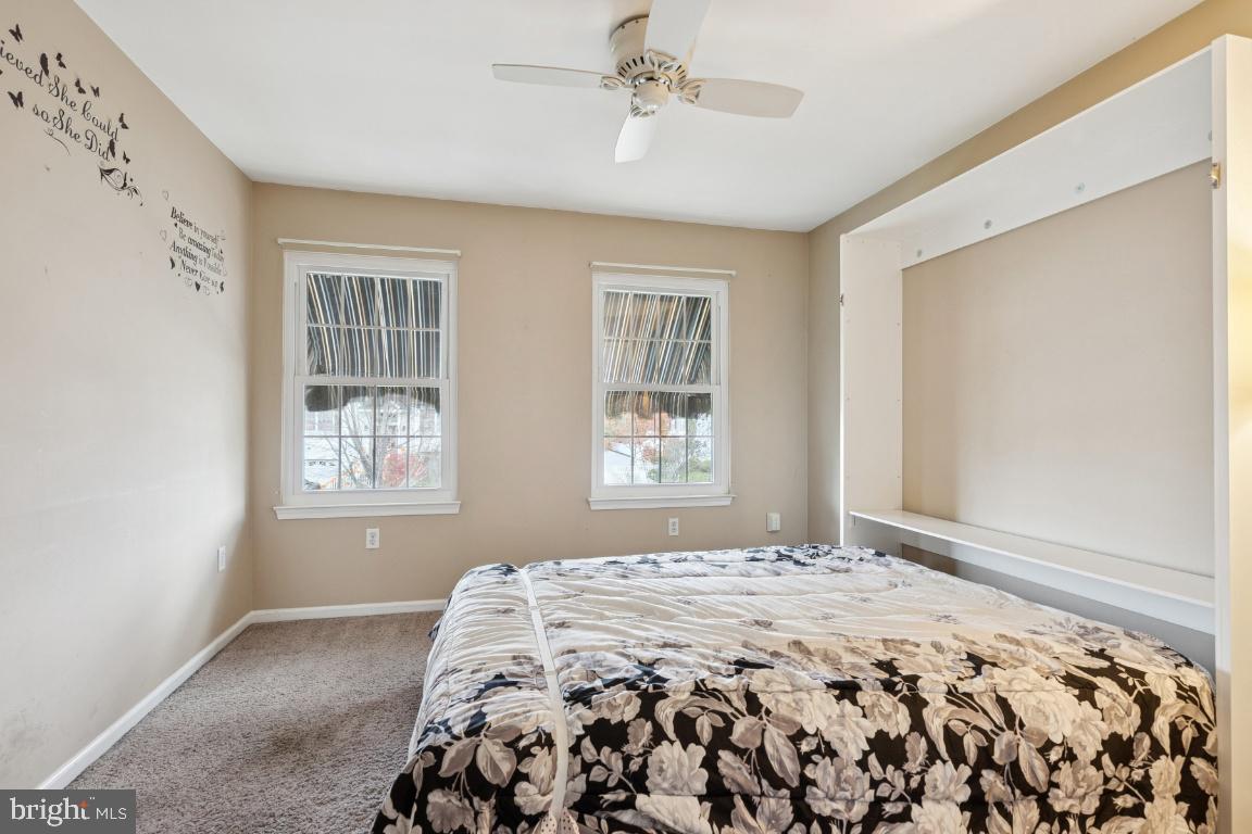121 Weathervane Drive Mount Royal, NJ 08061 - Photo 14 of 31 a bedroom with a bed and a window