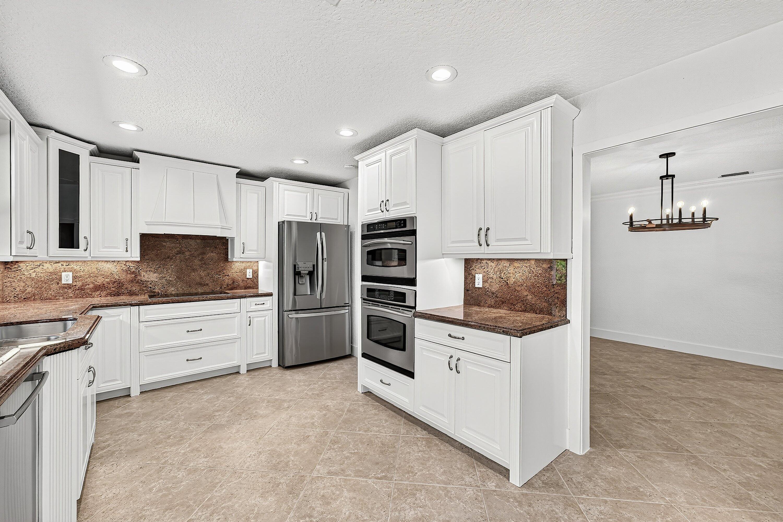 21155 Shady Vista Lane Boca Raton, FL 33428 - Photo 14 of 47 016-21155ShadyVistaLane-BocaRaton-FL-334