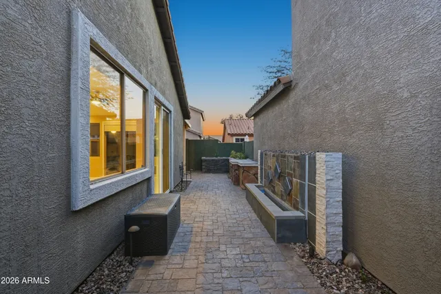 $370,000 | 8923 East Capri Avenue, Mesa, AZ 85208