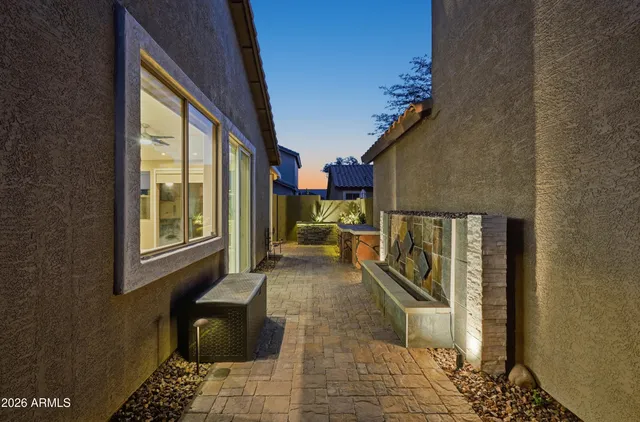 $370,000 | 8923 East Capri Avenue, Mesa, AZ 85208