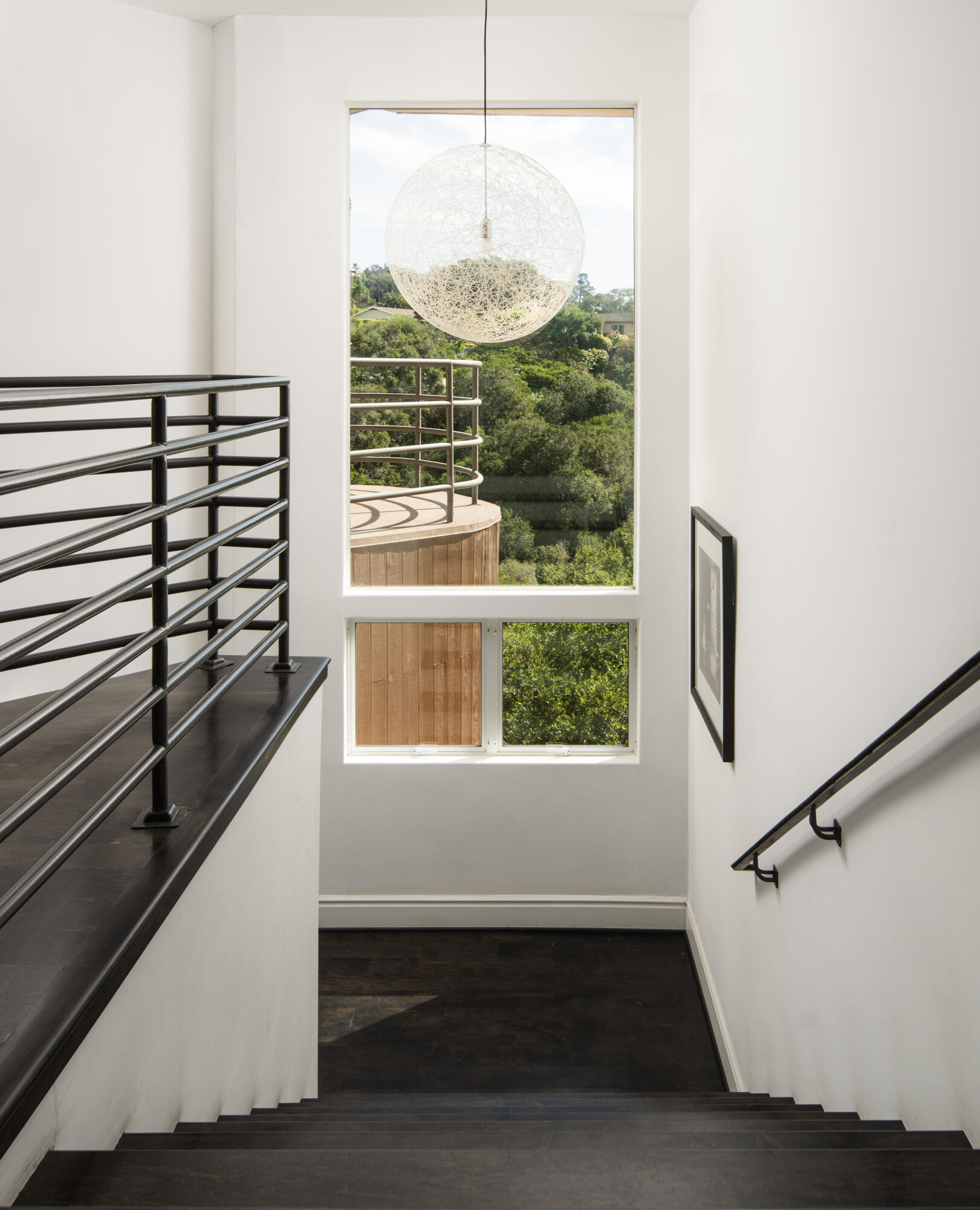 1776 Eucalyptus Hill Road Santa Barbara, CA 93103 - Photo 14 of 27 Stairwell