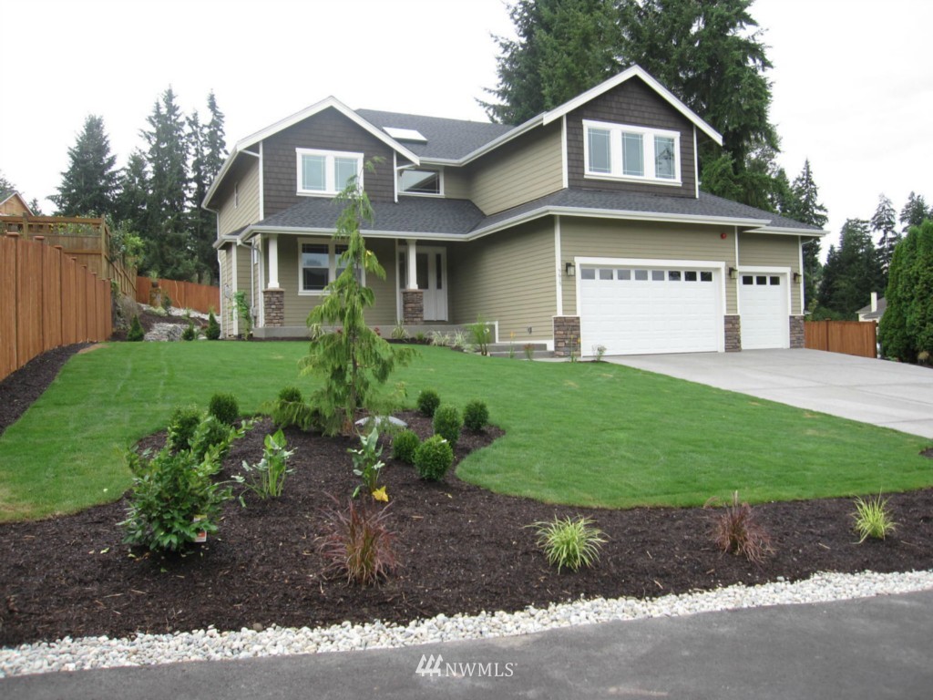 5615 Northeast 24th Street Renton, WA 98059 - Photo 1 of 25 Gallery Image 1