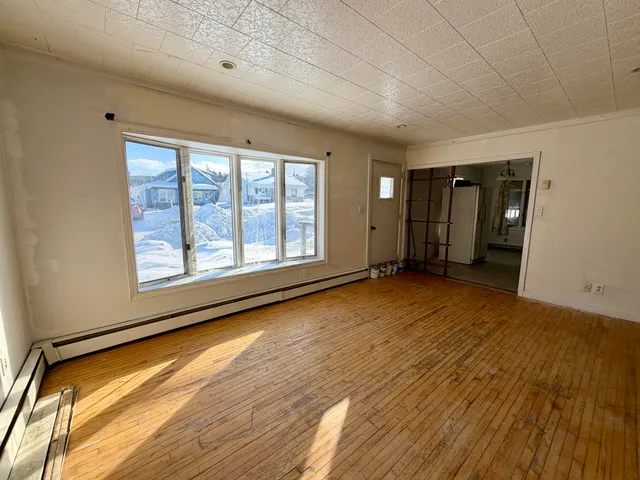 $59,900 | 175 Pleasant Avenue, Madawaska, ME 04756