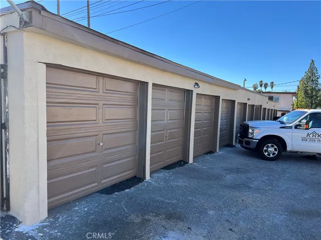 $2,560,000 | 242 West Jackson Street, Rialto, CA 92376