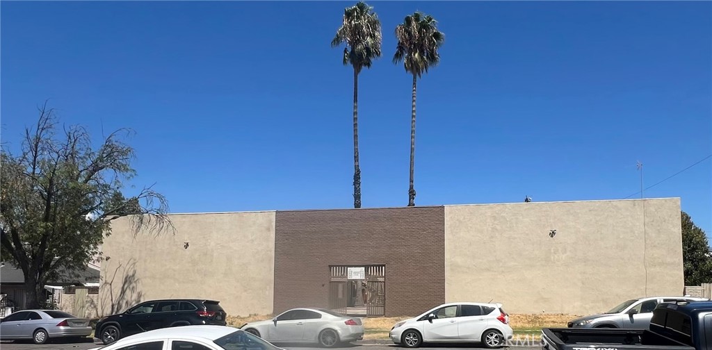 242 West Jackson Street Rialto, CA 92376 - Photo 7 of 15