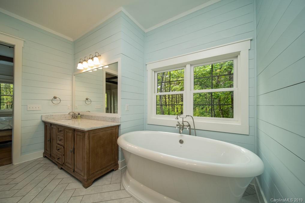 992 Found Forest Road Cashiers, NC 28717 - Photo 20 of 36 Gallery Image 20