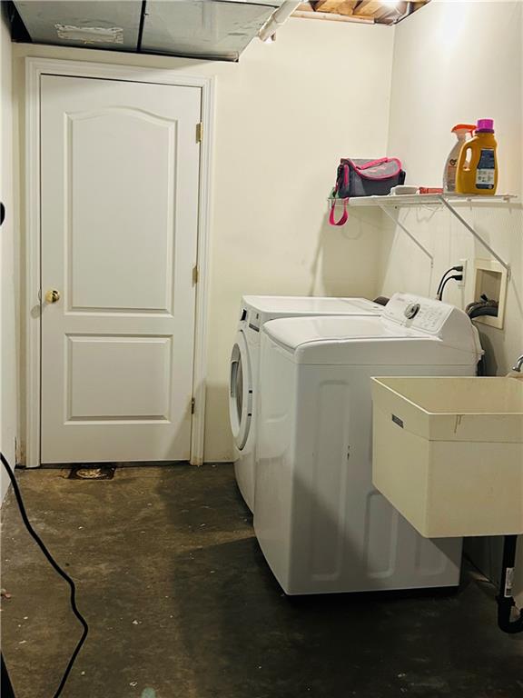 6912 Spring Valley Lane Export, PA 15632 - Photo 3 of 15