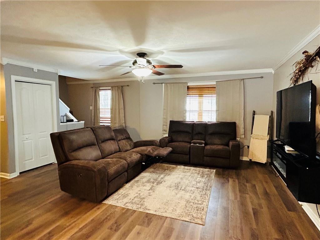 6912 Spring Valley Lane Export, PA 15632 - Photo 7 of 15