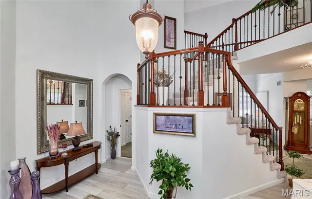 $569,995 | 328 Seahawk Drive, Lake St. Louis, MO 63367