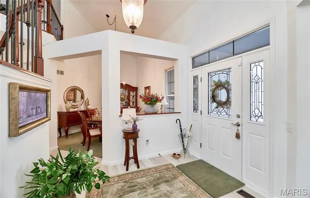 $569,995 | 328 Seahawk Drive, Lake St. Louis, MO 63367