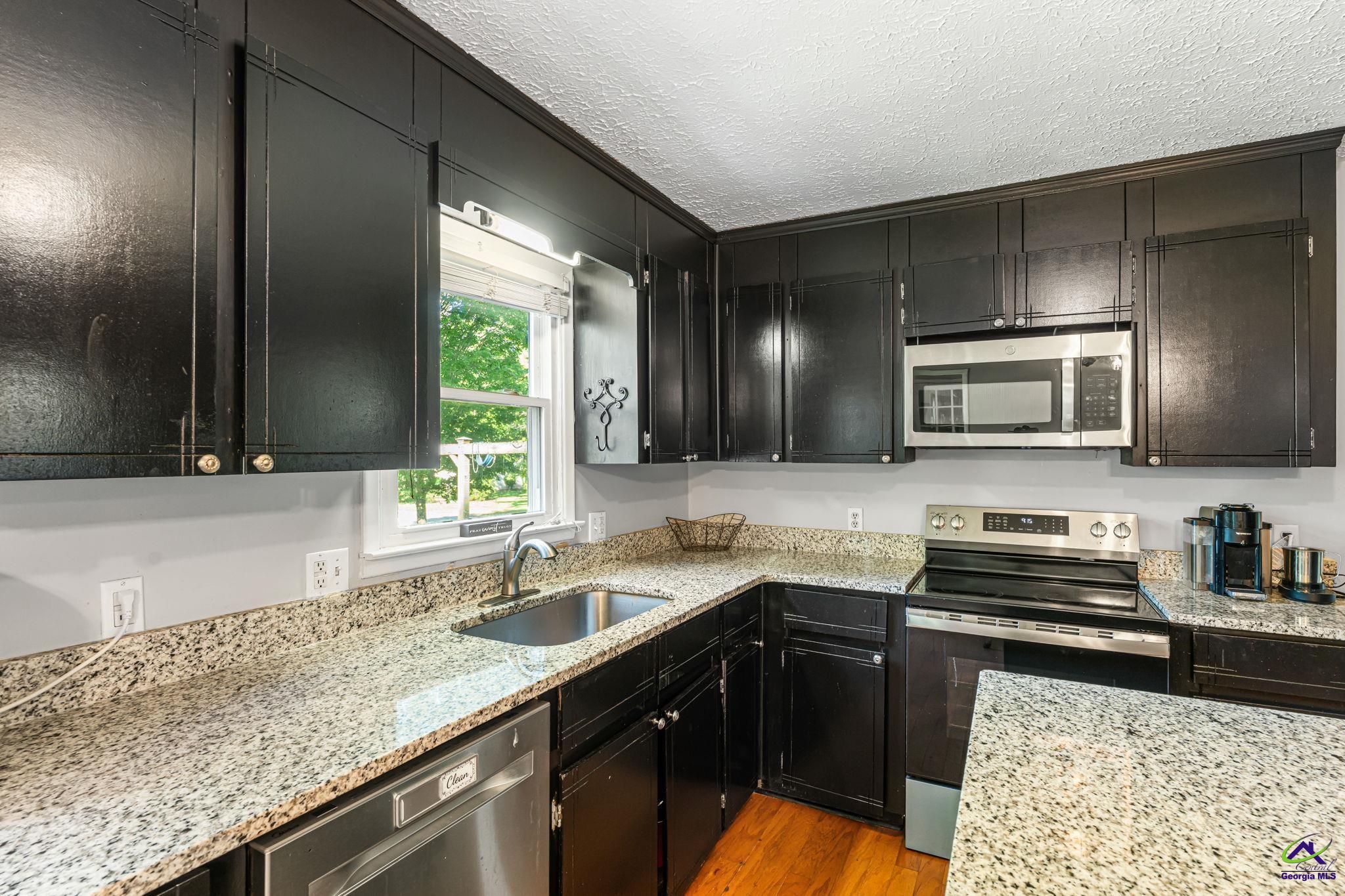 2008 Cedar Ridge Drive Perry, GA 31069 - Photo 12 of 35