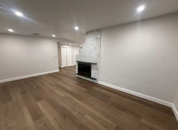 $4,200 | 36 Brownlea Road, Framingham, MA 01701