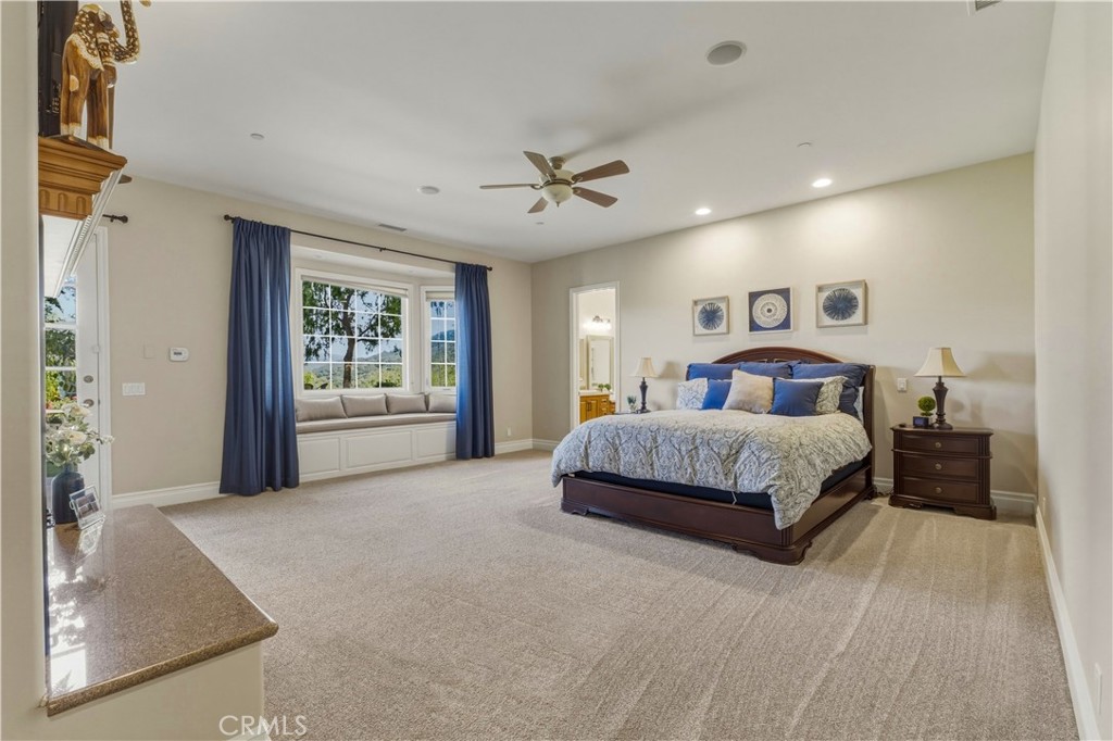 14179 Woods Valley Road Valley Center, CA 92082 - Photo 18 of 60