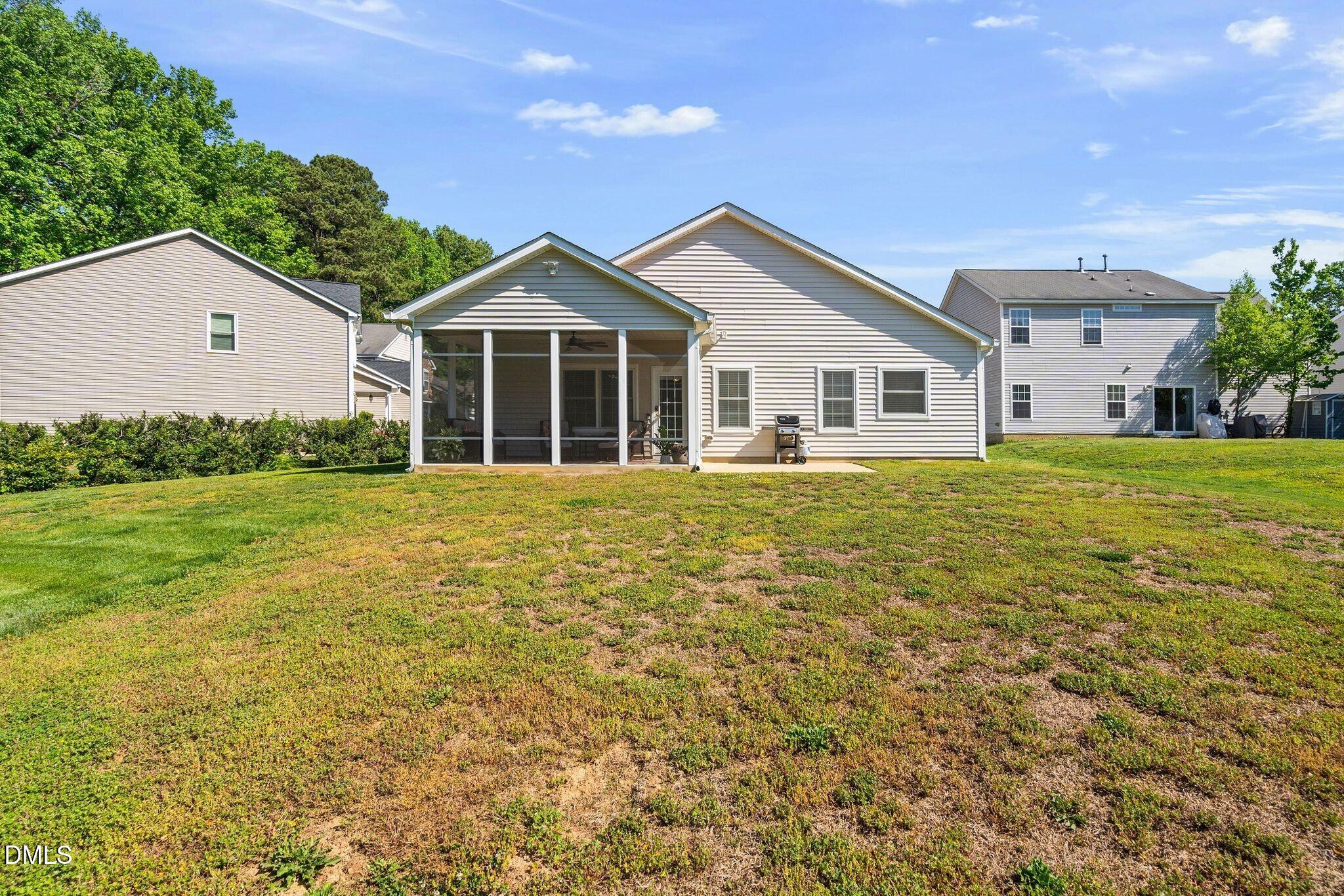 3113 Locust Grove Drive Apex, NC 27539 - Photo 33 of 39 033_20_NJO09809