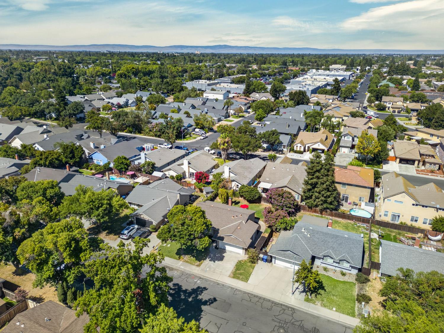 1437 Entrada Way Modesto, CA 95355 - Photo 49 of 51