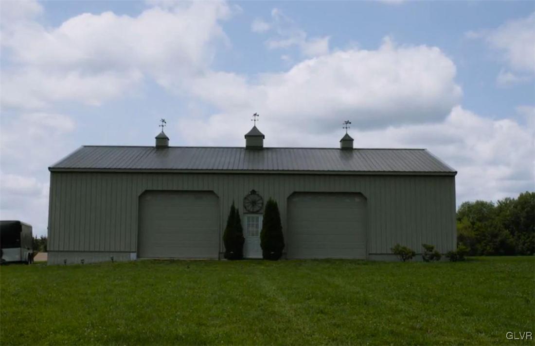 189 Lower Middle Creek Road Kunkletown, PA 18058 - Photo 3 of 44 Gallery Image 3