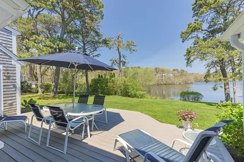 $2,995,000 | 8 Skinequit Lane, Harwich, MA 02661