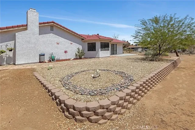 $485,100 | 18765 Munsee Road, Apple Valley, CA 92307