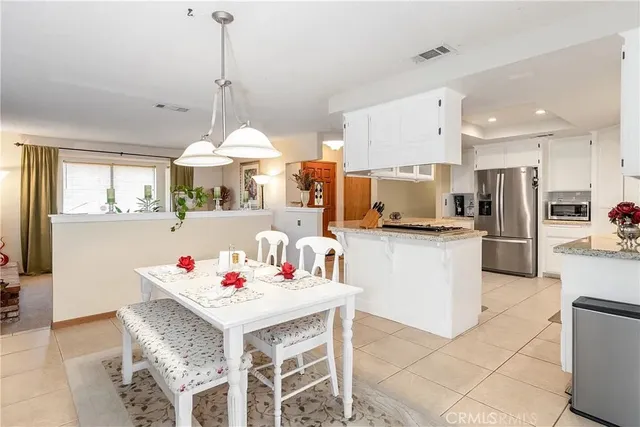 $485,100 | 18765 Munsee Road, Apple Valley, CA 92307