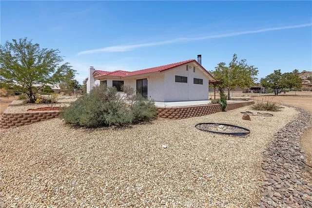 $485,100 | 18765 Munsee Road, Apple Valley, CA 92307