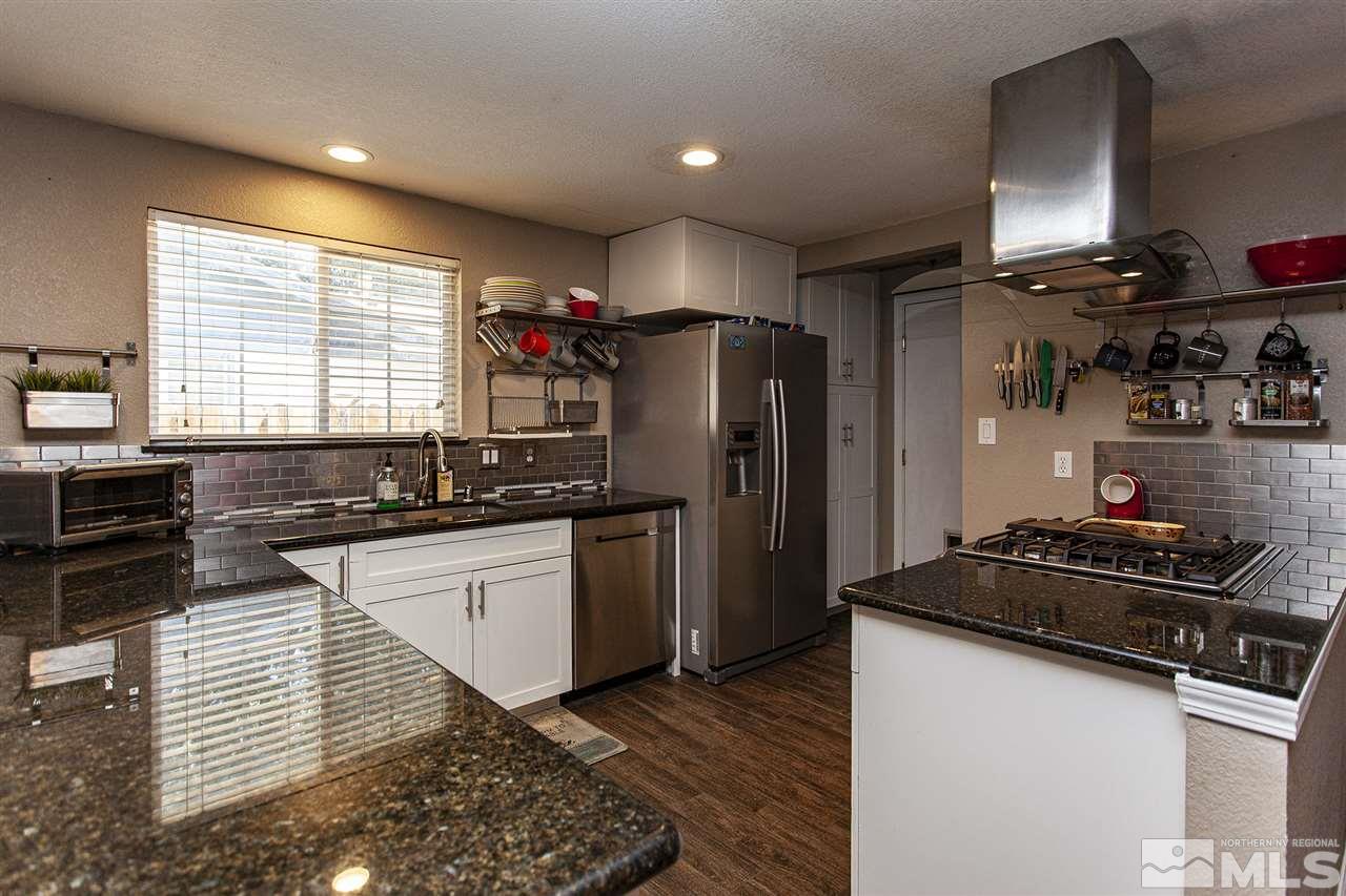 2875 Santa Ana Drive Reno, NV 89502 - Photo 8 of 30 Photo 8