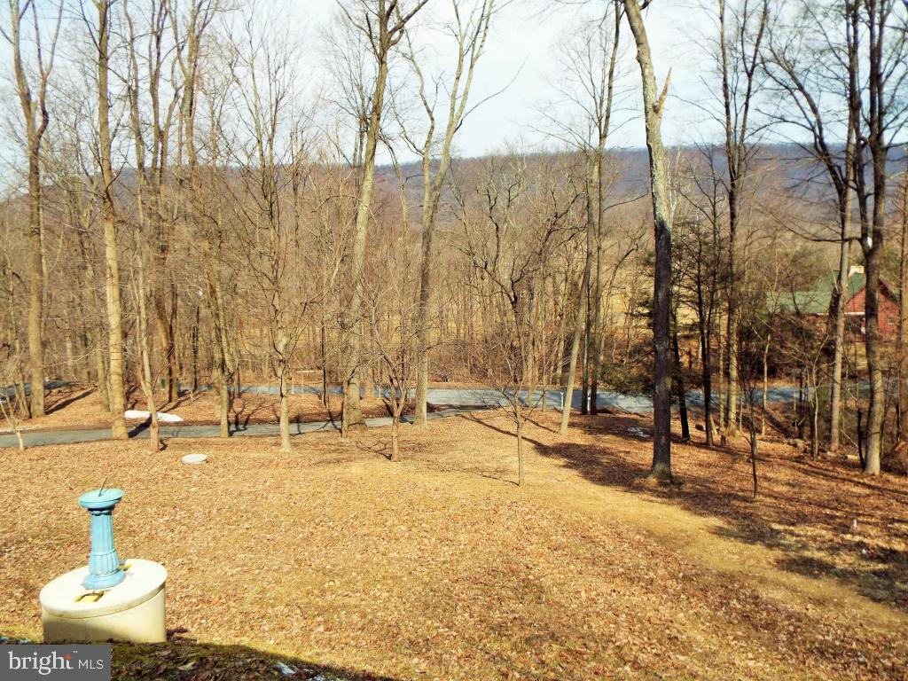 189 Cemetery Road Fredericksburg, PA 17026 - Photo 10 of 33 Gallery Image 10