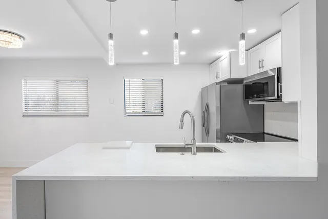 $215,000 | 15036 Ashland Lane, Unit 43, Delray Beach, FL 33484