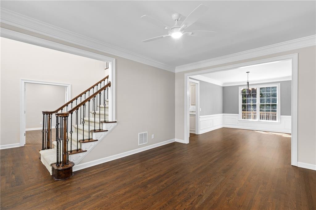 2560 Hamptons Run Alpharetta, GA 30005 - Photo 10 of 52