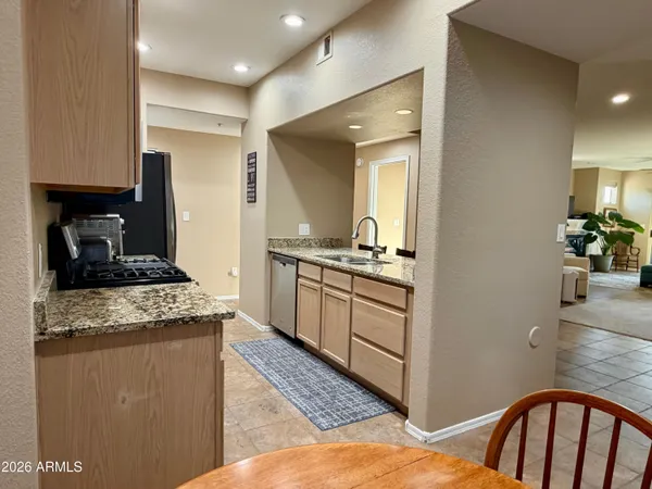$365,000 | 7401 West Arrowhead Clubhouse Drive, Unit 1025, Glendale, AZ 85308