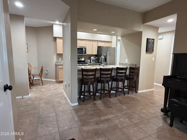 $365,000 | 7401 West Arrowhead Clubhouse Drive, Unit 1025, Glendale, AZ 85308